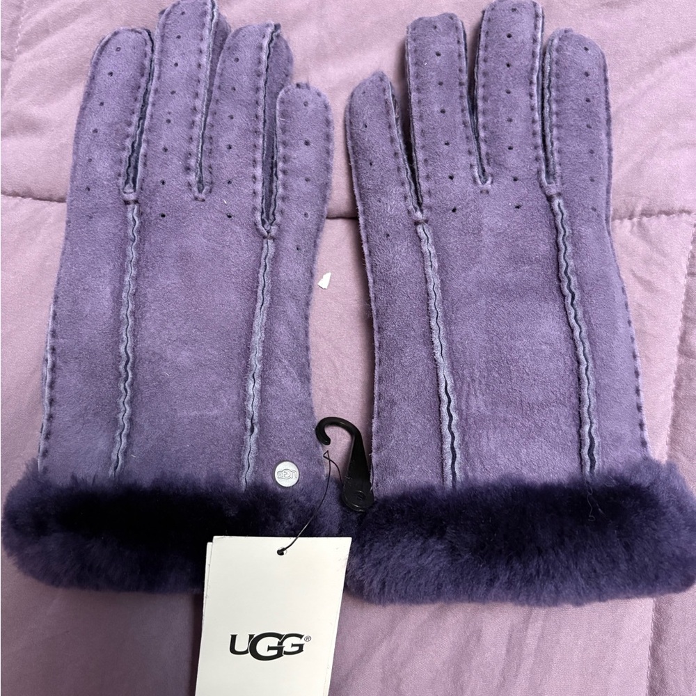UGG Purple Gloves with Soft Suede and Fur Trim